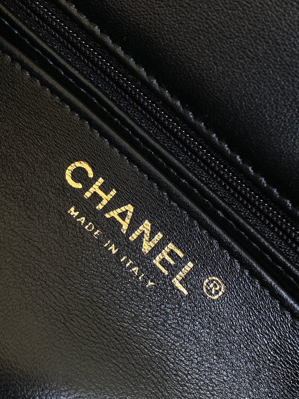 Chanel 25K Series Velvet Bow CF Handle Bag 20 Black 275900