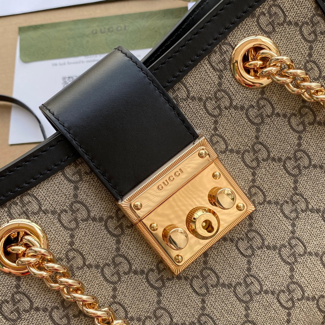 GG PADLOCK MEDIUM 26 SHOULDER BAG BEIGE CANVAS AND BLACK CALFSKIN