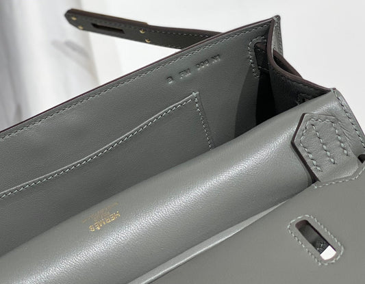 HM JYPSIERE SHOULDER BAG 23 IN GREY CALFSKIN GOLD HARDWARE