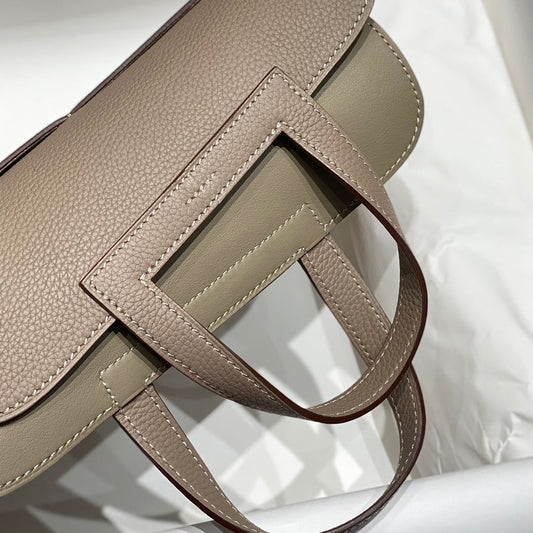 HALZAN 25 HANDLE BAG IN COFFEE BROWN GRAINED CALFSKIN