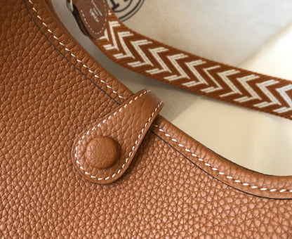 Mini Evelyne 18cm Tan Togo Shw