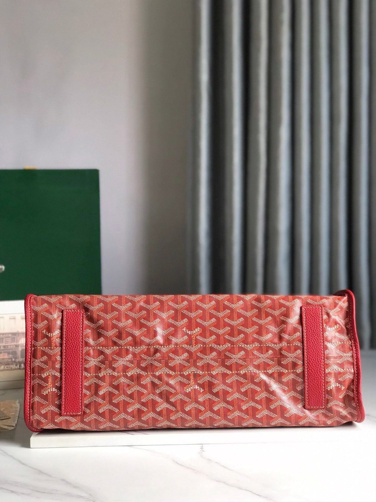 HARDY PM BAG 40 IN RED GOYARDINE CANVAS AND TAURILLON LEATHER TRIM