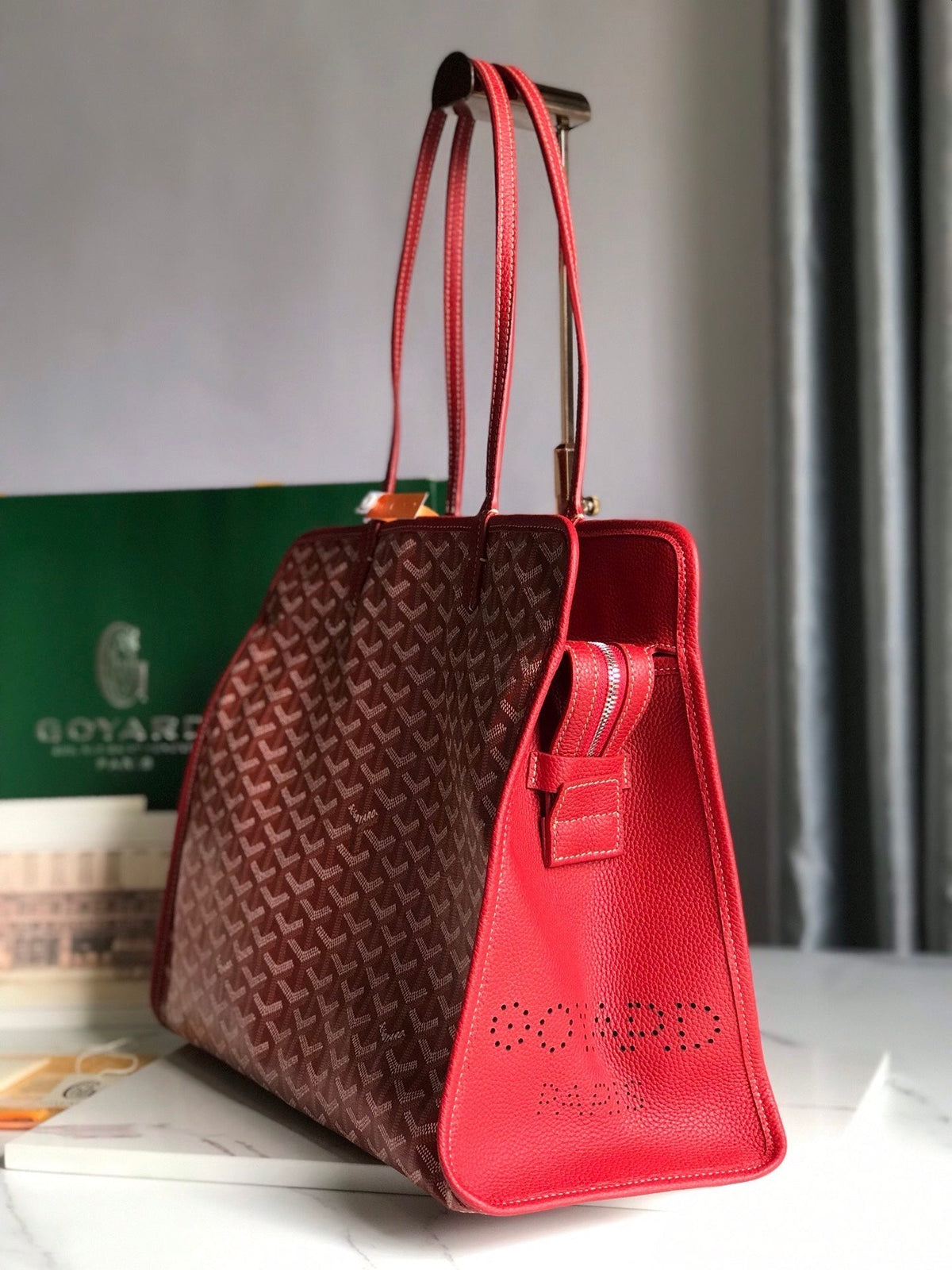 HARDY PM BAG 40 IN RED GOYARDINE CANVAS AND TAURILLON LEATHER TRIM