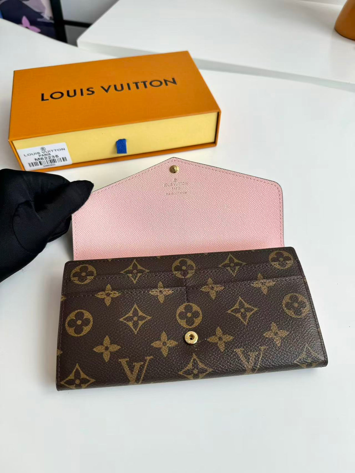 LV Sarah Wallet 19 Brown in Monogram Cowhide