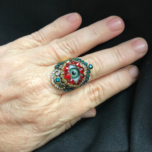 Vintage Style Golden Eyeball Ring – Green Eye, Rhinestone Detail (Size 10, or 11)