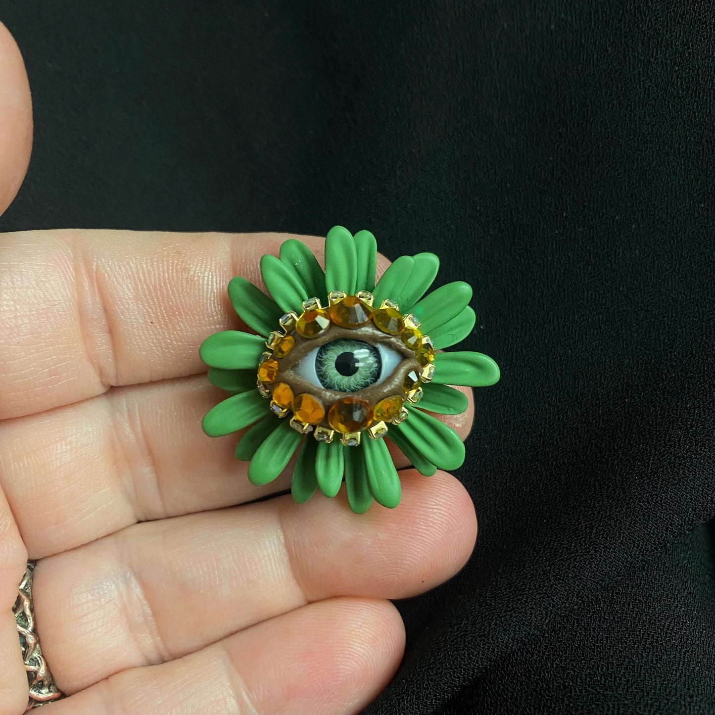 Spring Statement Green Flower Eye Art Jewelry Brooch Pin! Painted Metal!