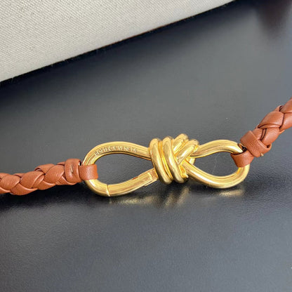 bv medium andiamo 32 brown lambskin white canvas