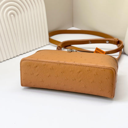 LP Extra Bag 19cm Ostrich Pattern Gold Calfskin Silver Hardware