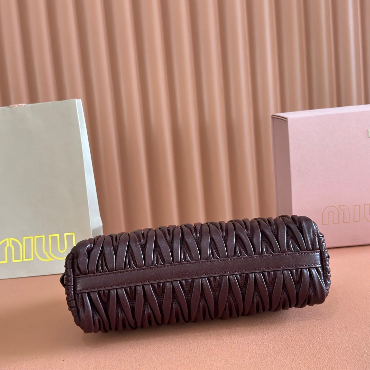 Miu Caprice Clutch Burgundy MatelassÃ© Nappa Leather 280763