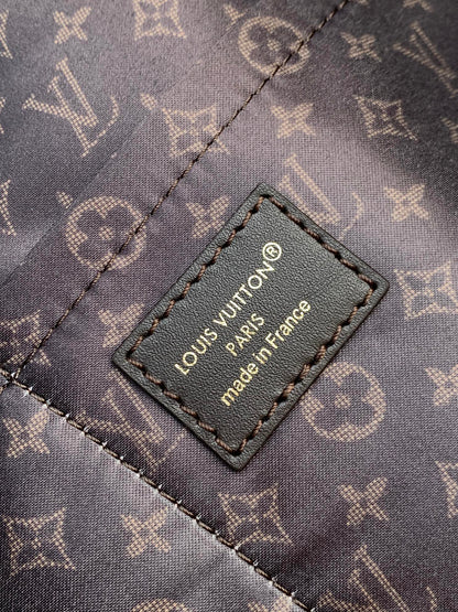 LV M26451 Express Travel 45cm Khaki Suede GHW