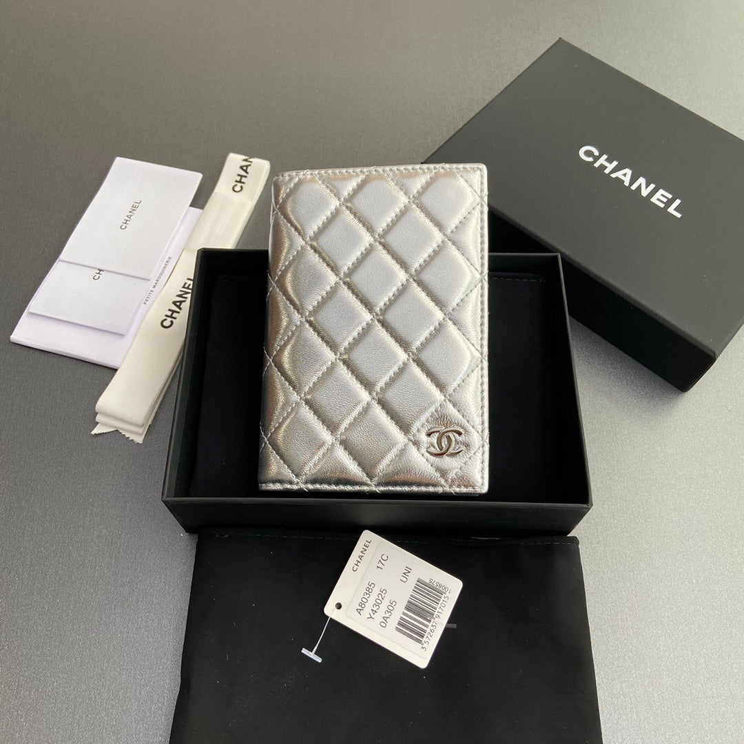 CC Passport Holder Sliver Sheepskin 234709