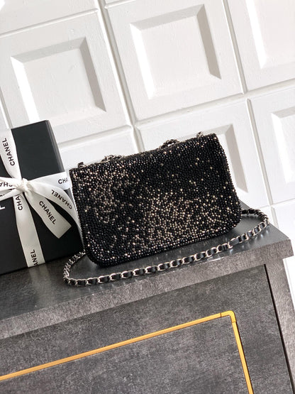 CC Classic Flap Bag 20cm Full Diamond Black Calfskin