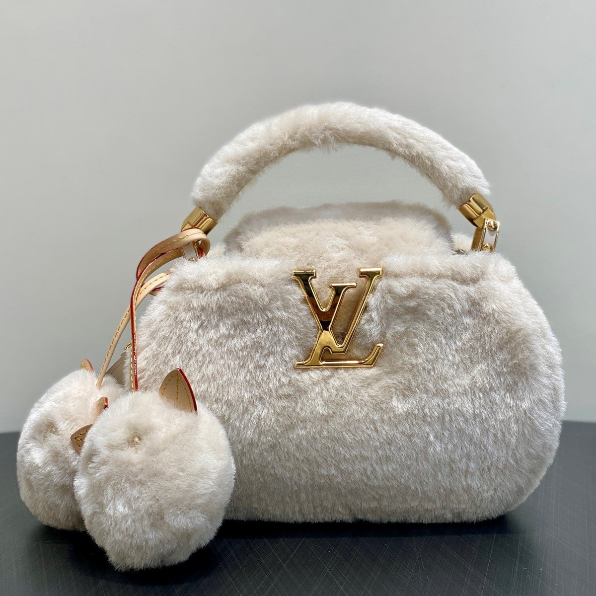 LV Cozygram Ski Capusnow Bag Cream Fleece